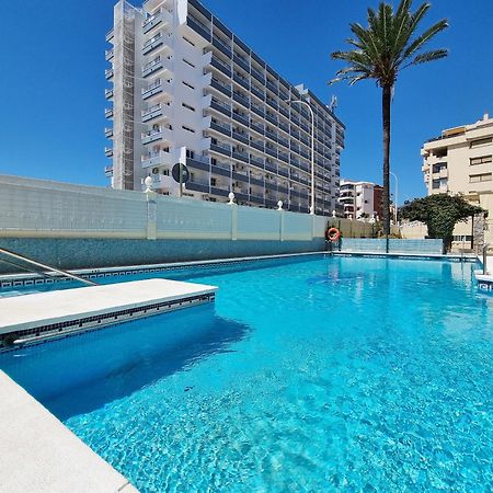 Tinoko Apartament In La Carihuela Beach Torremolinos Luaran gambar