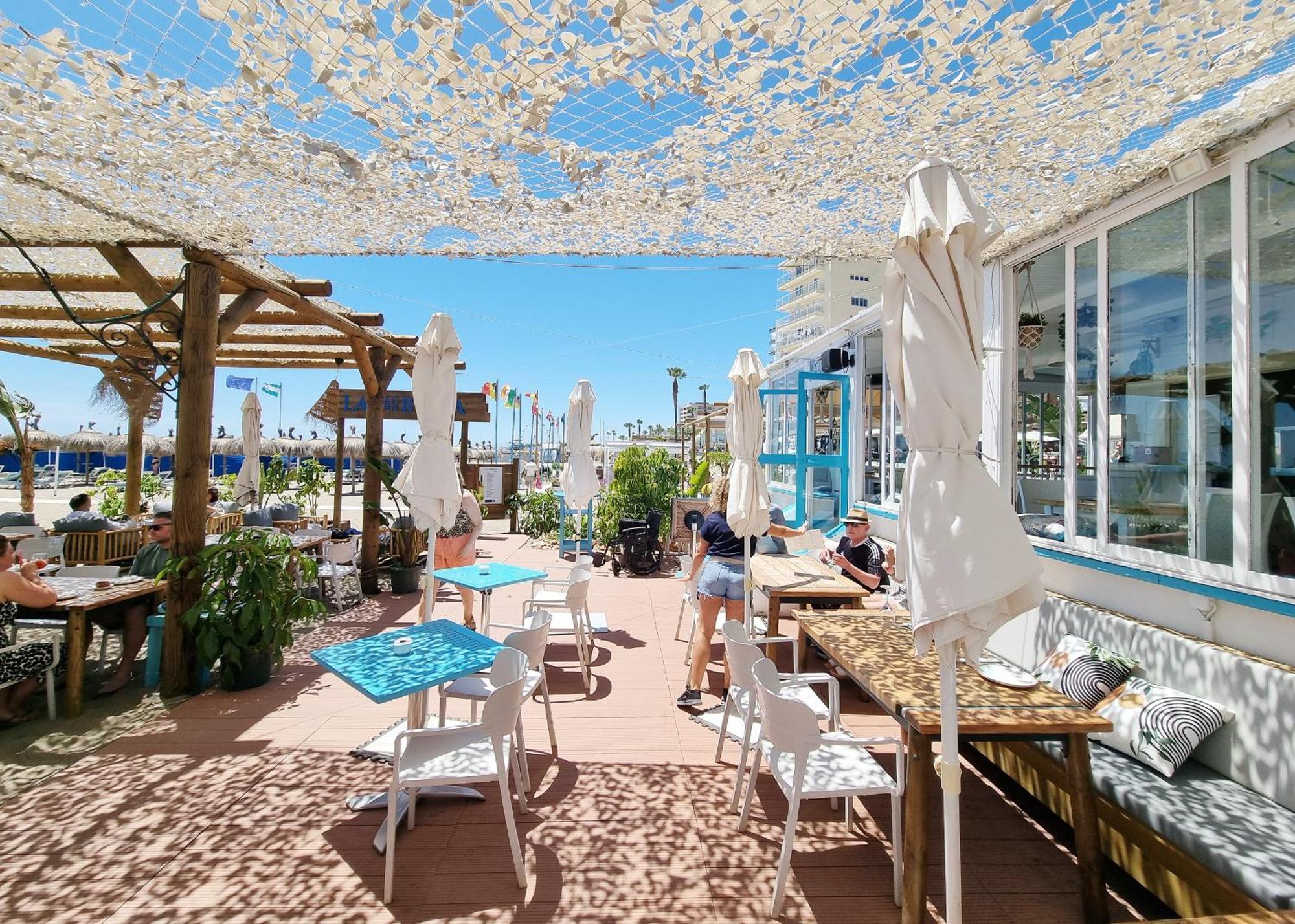 Tinoko Apartament In La Carihuela Beach Torremolinos Luaran gambar